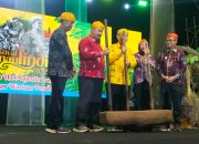 Dibuka Dengan Prosesi Pemukulan Lesung, Festival Danau Lindu 2026 Usung Peradaban Warisan Lindu.