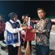 Sekwan DPRD Sigi Dapat Sapu Lidi, Juara II Kategori Instansi Kurang Menjaga Kebersihan.